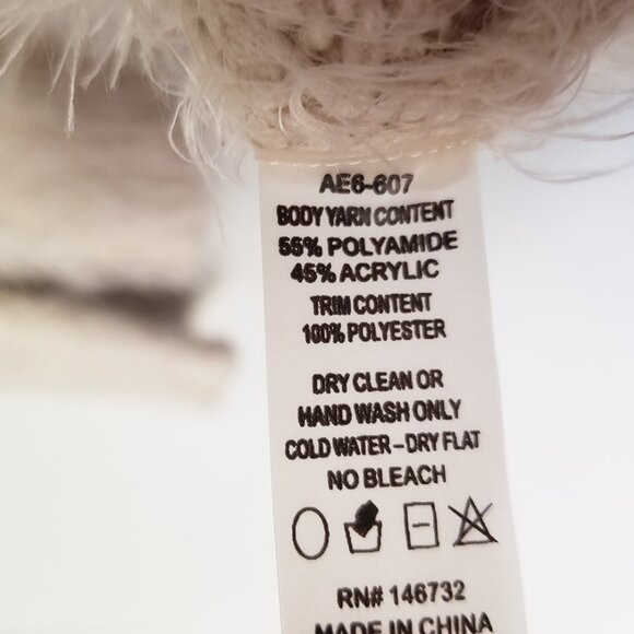 Anthropologie Moth Audrette Eyelash Sweater Pullover 3D Floral Applique Cream L - Picture 11 of 16